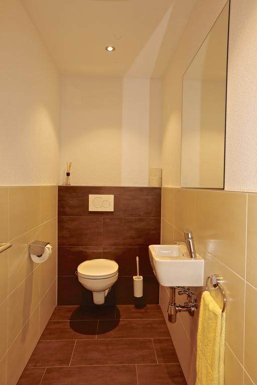 Ladis Living Apartment ภายนอก รูปภาพ
